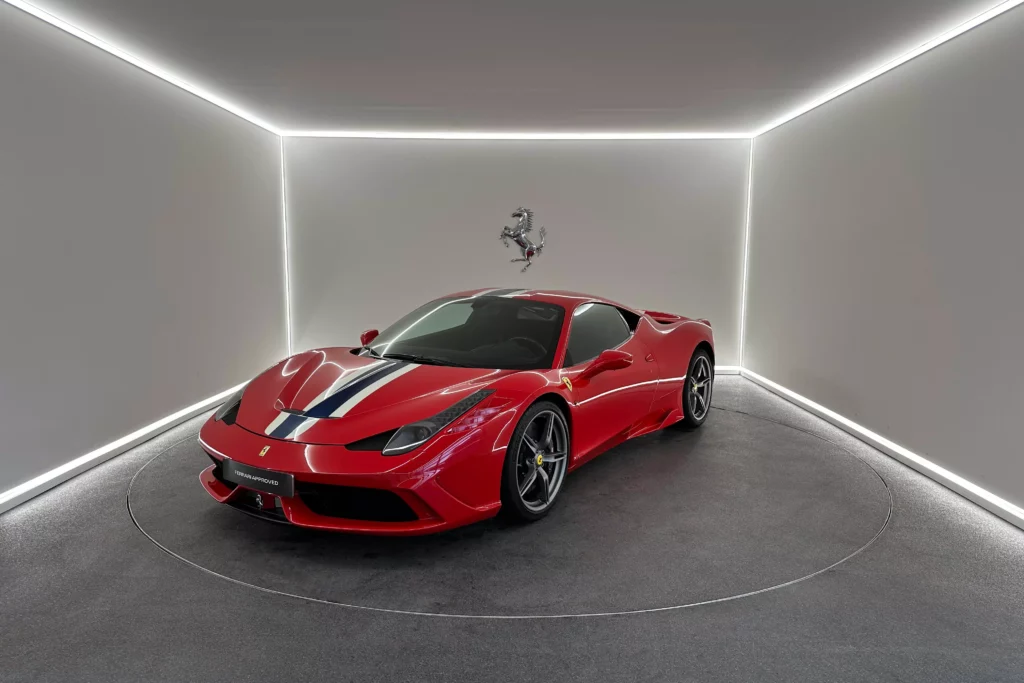 FERRARI_458_SPECIALE_2