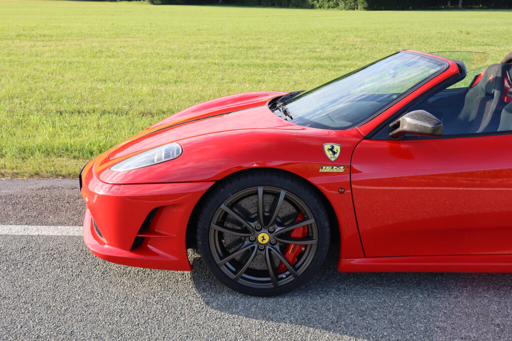 Ferrari Scuderia Spider 16M 4